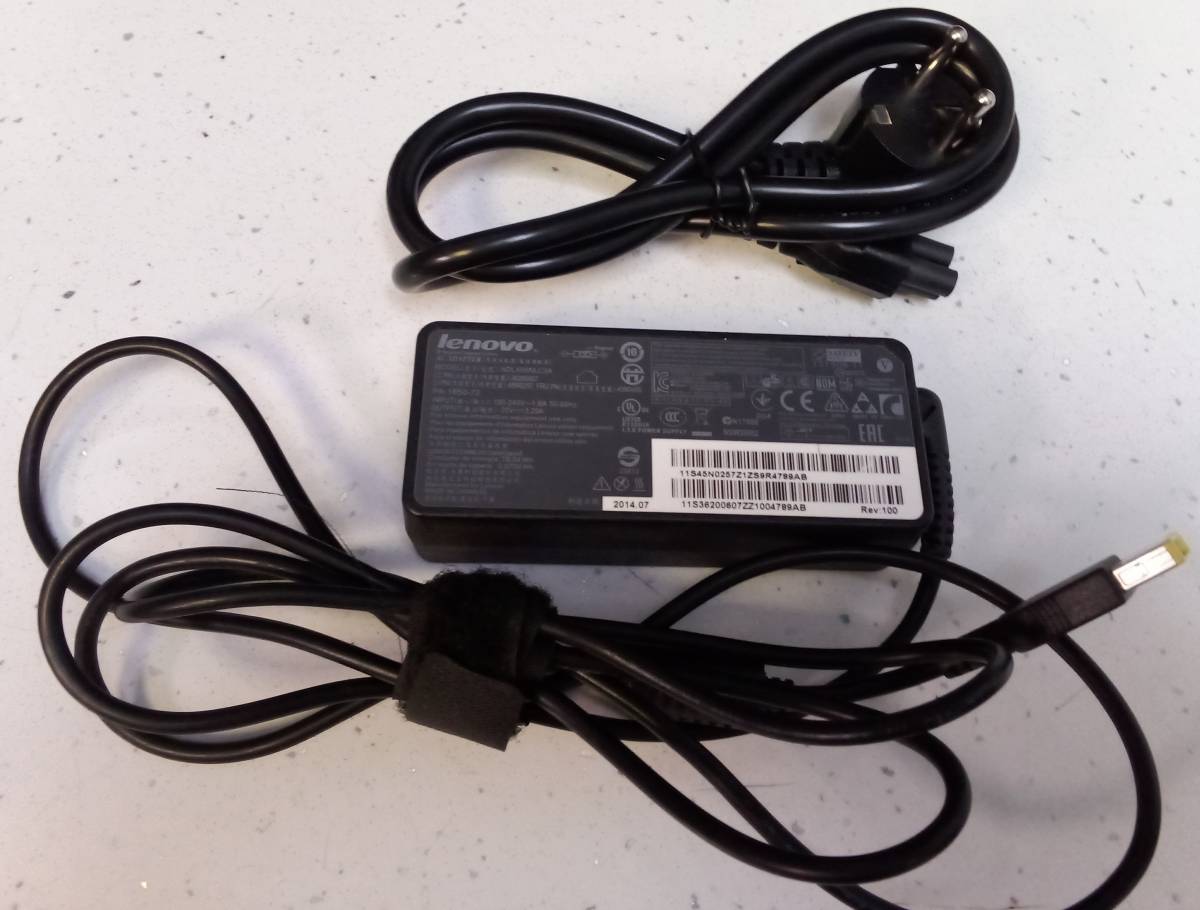 Lenovo notebook adapter 20V 3.25A 65W (téglalap alakú)