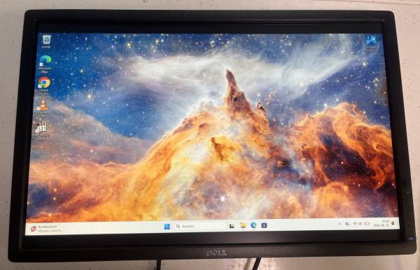Dell UltraSharp U2412M B kateg&oacute;ria NINCS TALP