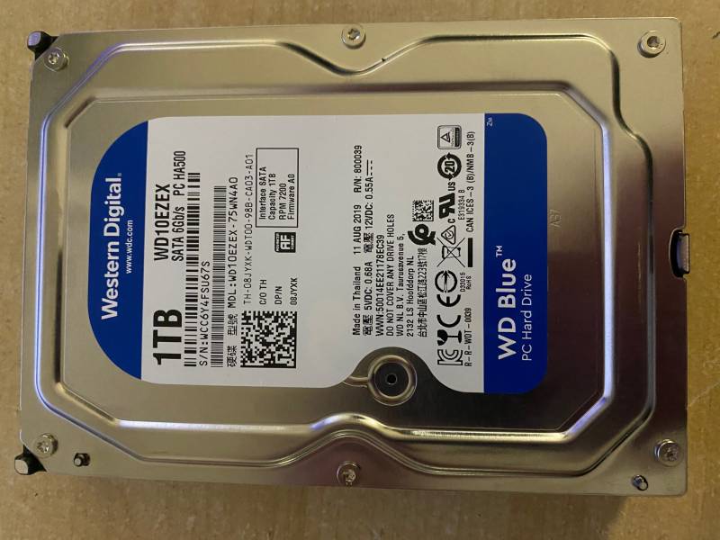 Western Digital Blue 3.5 1TB 7200rpm 64MB SATA3 (WD10EZEX) 