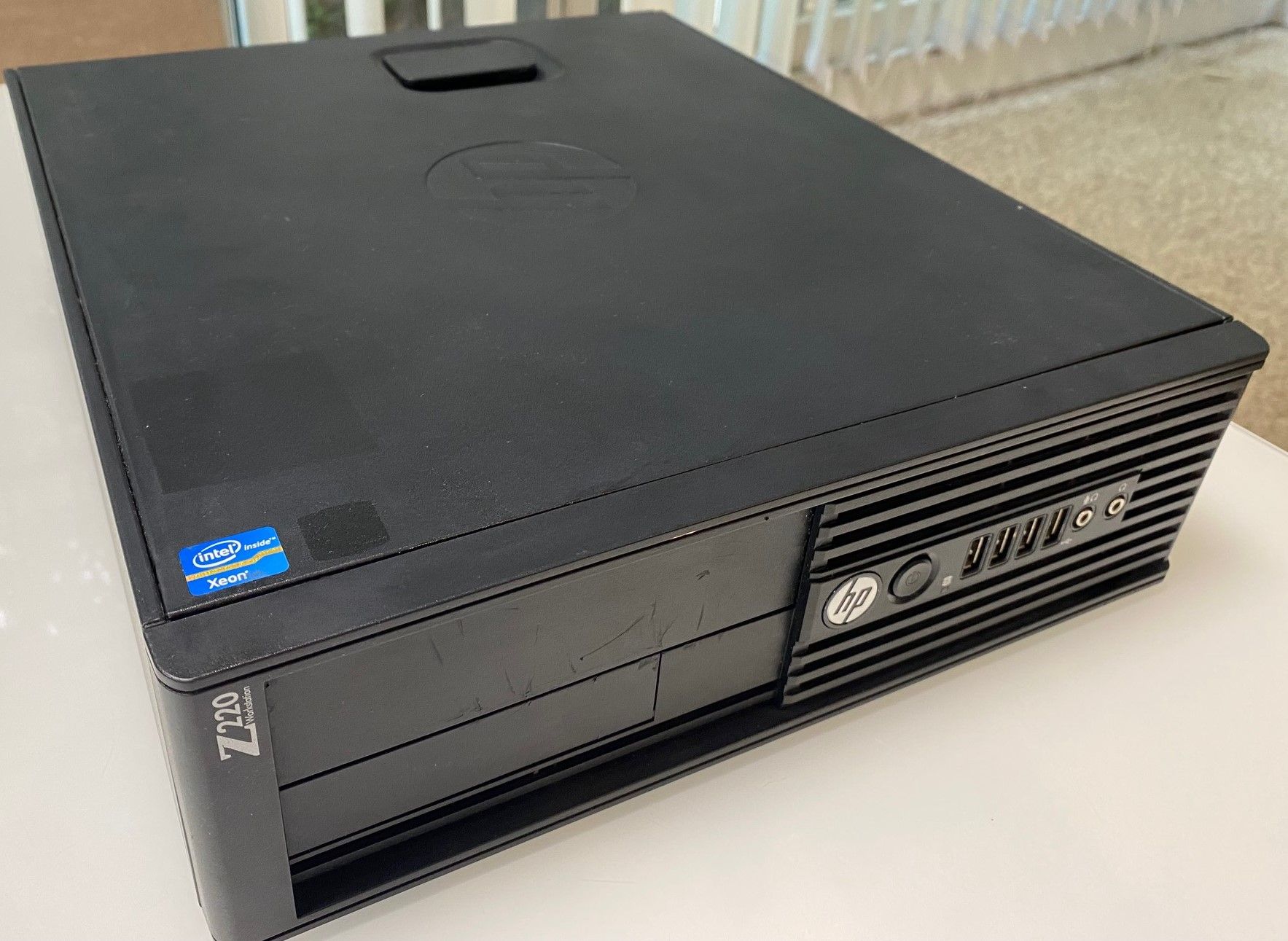 HP Z220 Workstation SFF