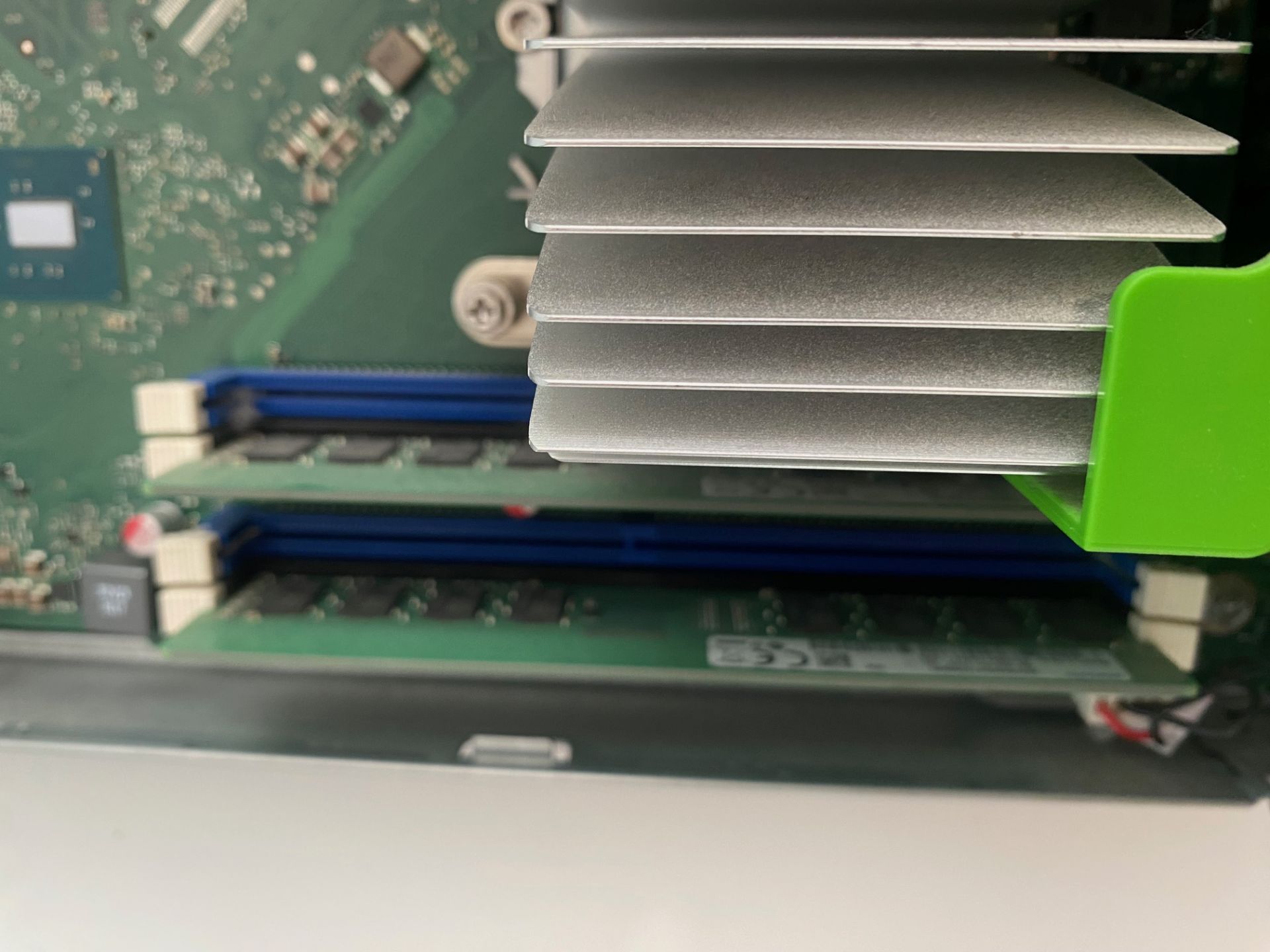 Fujitsu Esprimo D756 SFF
