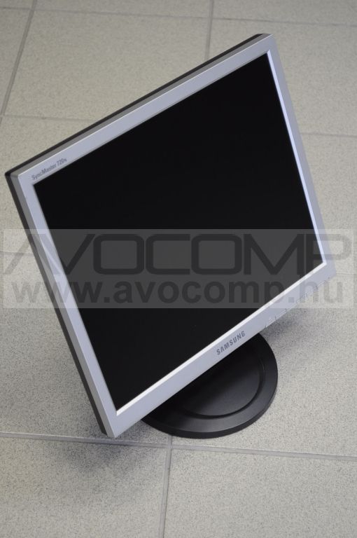 Samsung Syncmaster 720N B kategória