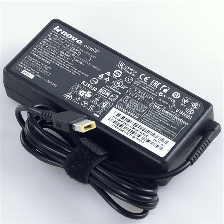 Lenovo notebook adapter 20V 6.75A 135W (téglalap alakú)