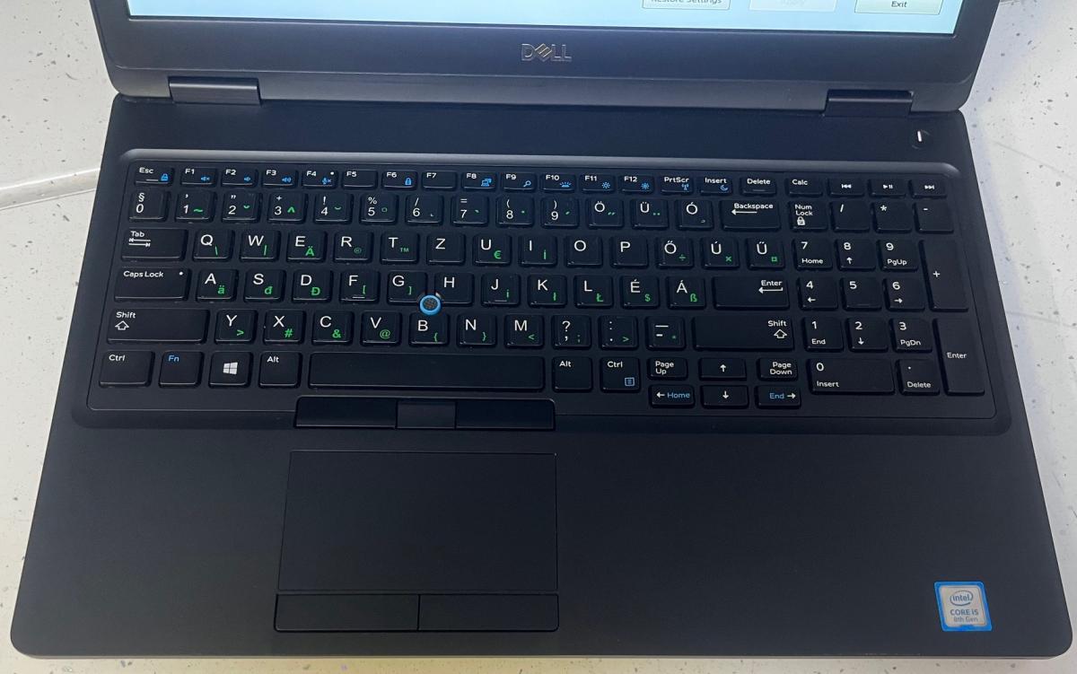 Dell Latitude 5590