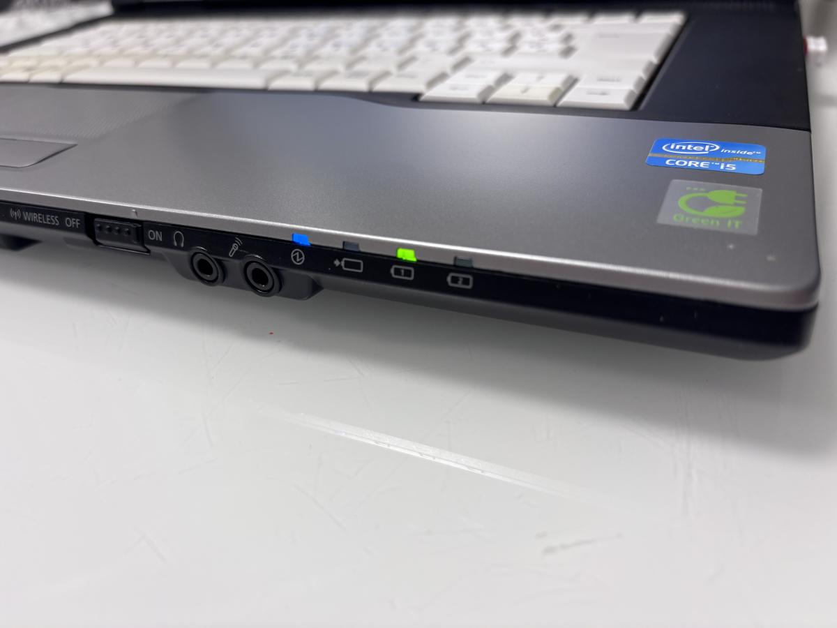 Fujitsu Lifebook E752