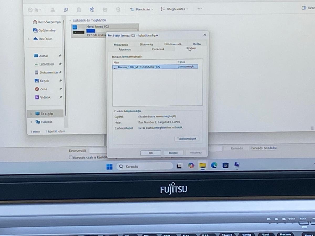Fujitsu Lifebook E756