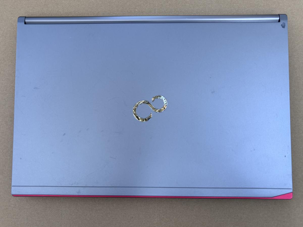 Fujitsu Lifebook E756