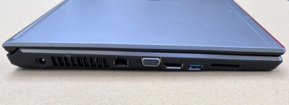 Fujitsu Lifebook E756