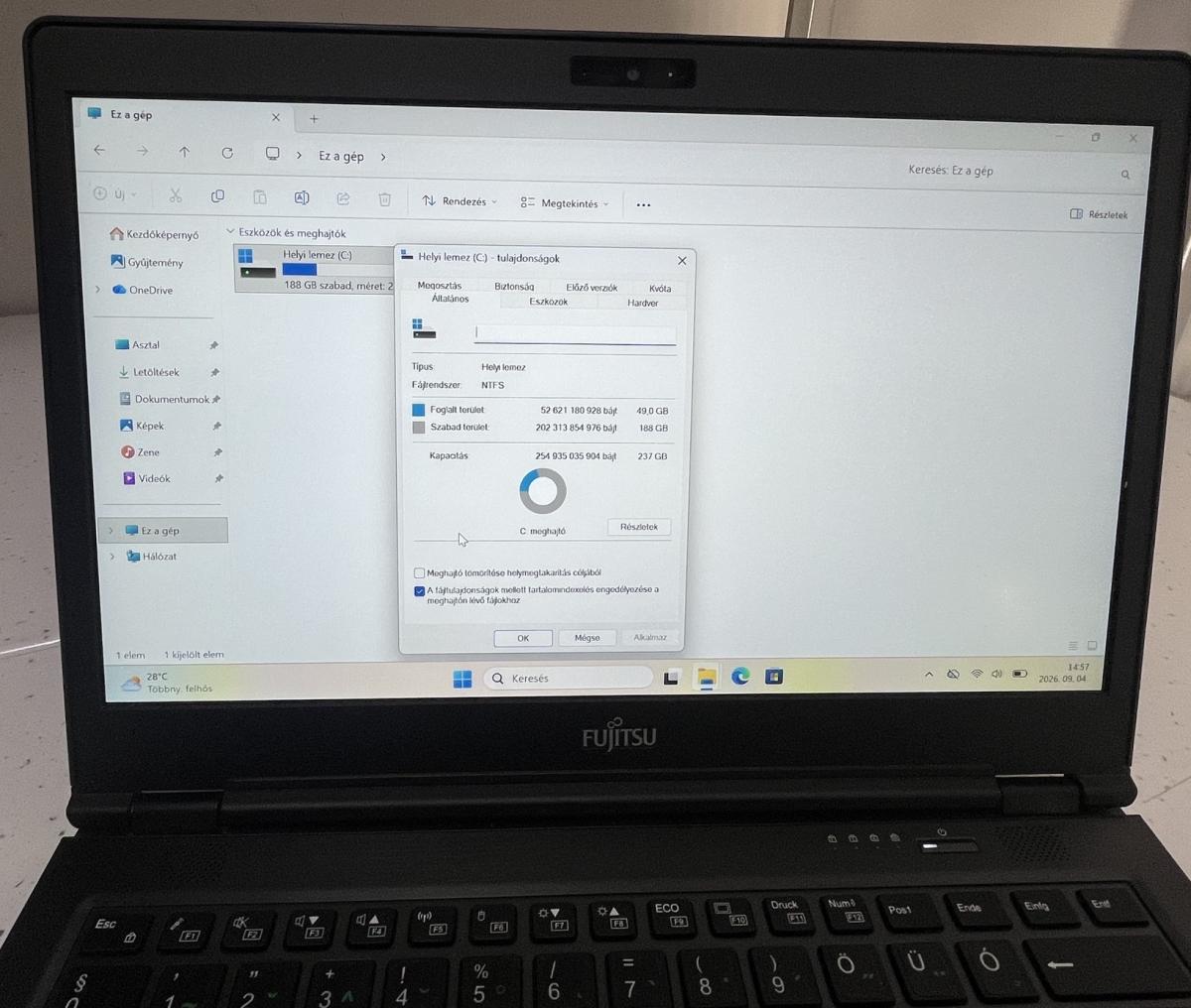 Fujitsu LifeBook U748