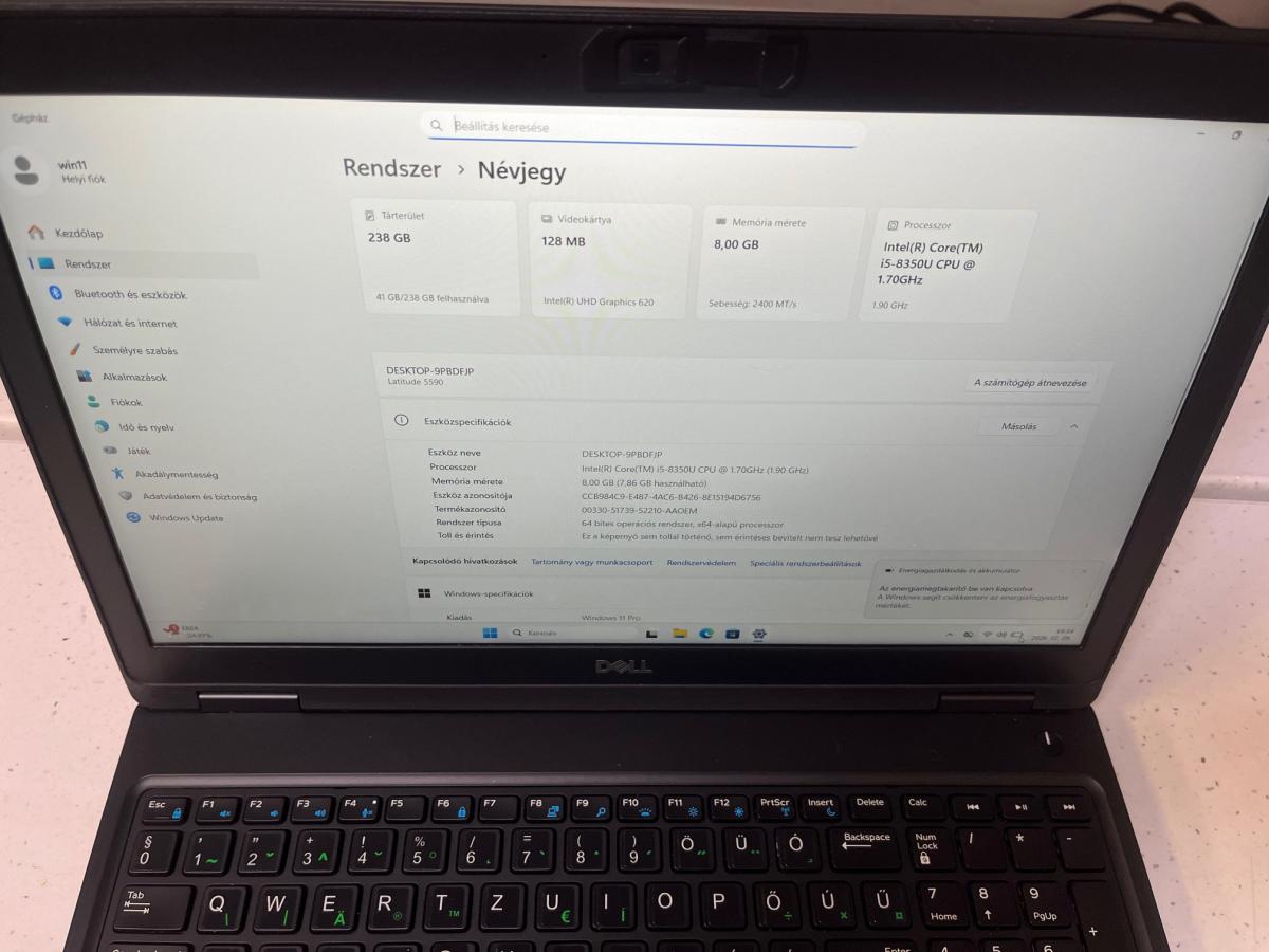 Dell Latitude 5590