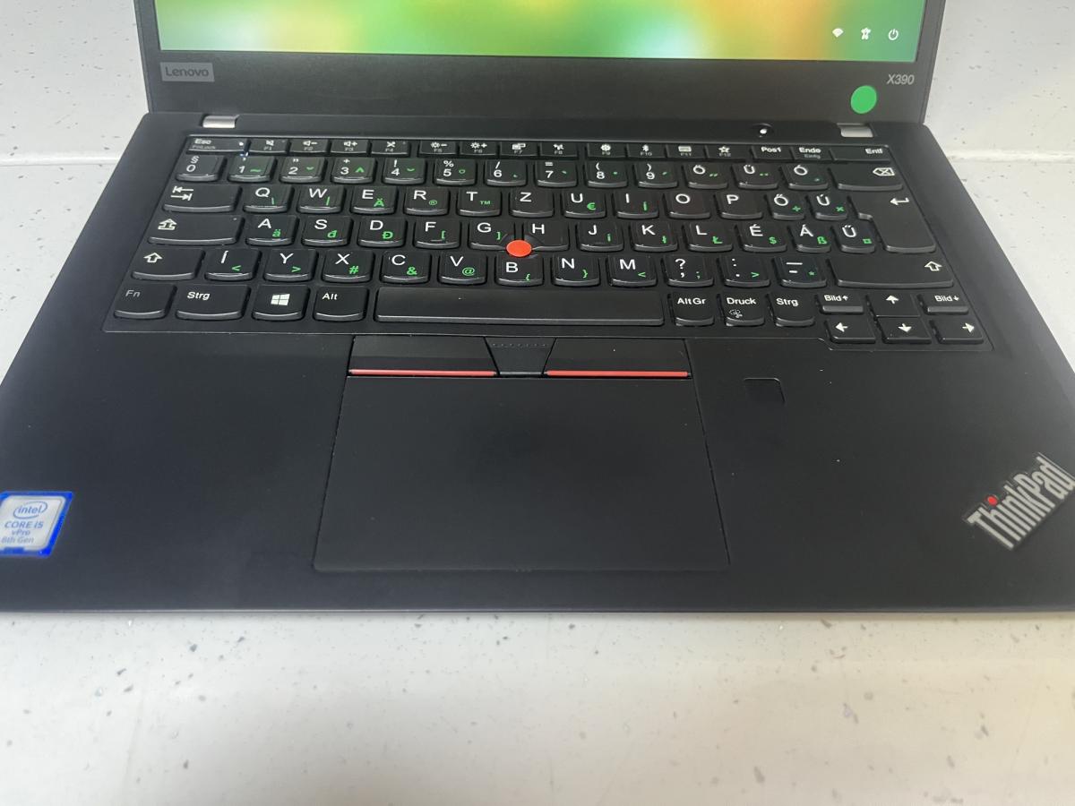 Lenovo ThinkPad X390