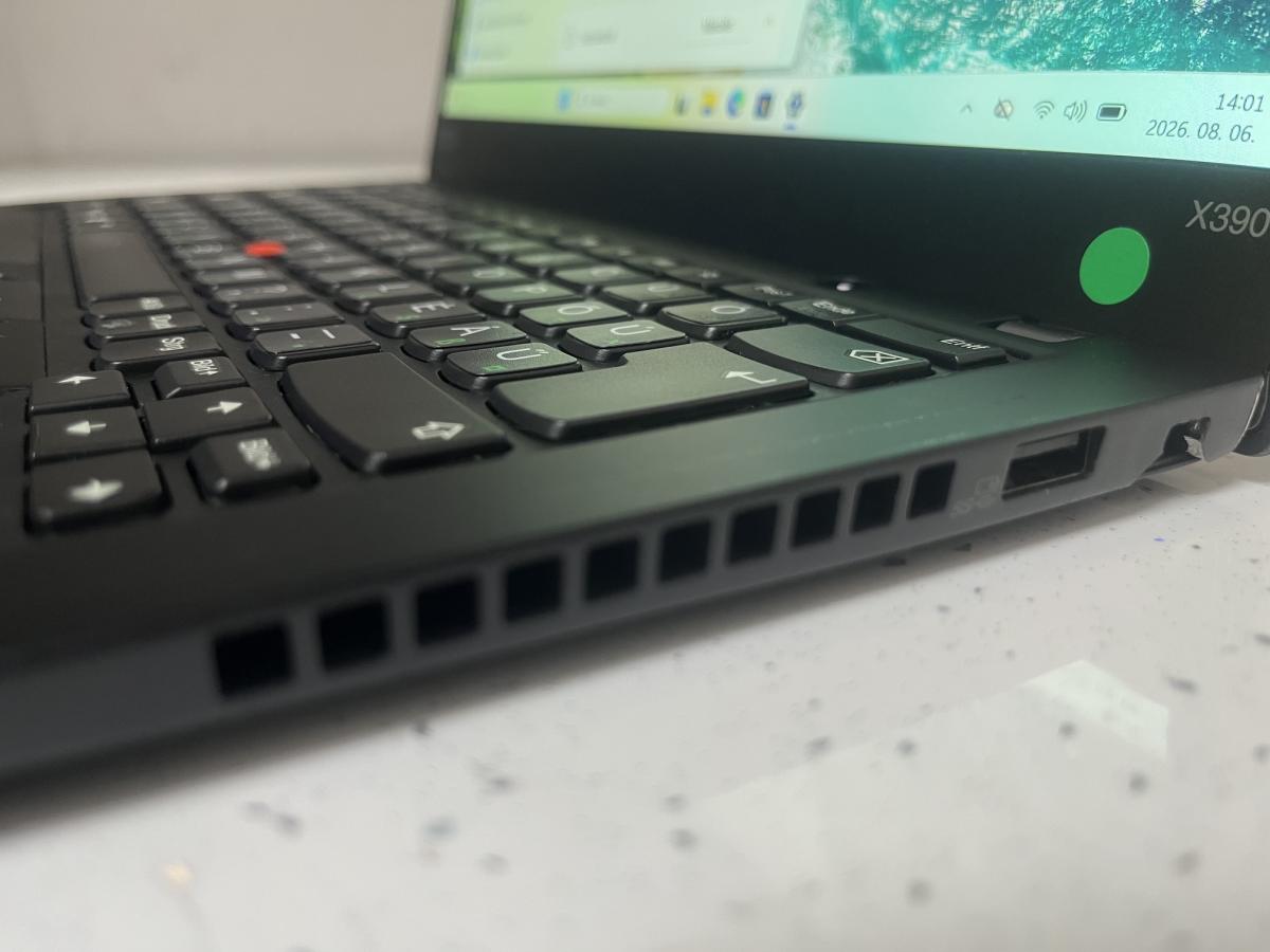 Lenovo ThinkPad X390