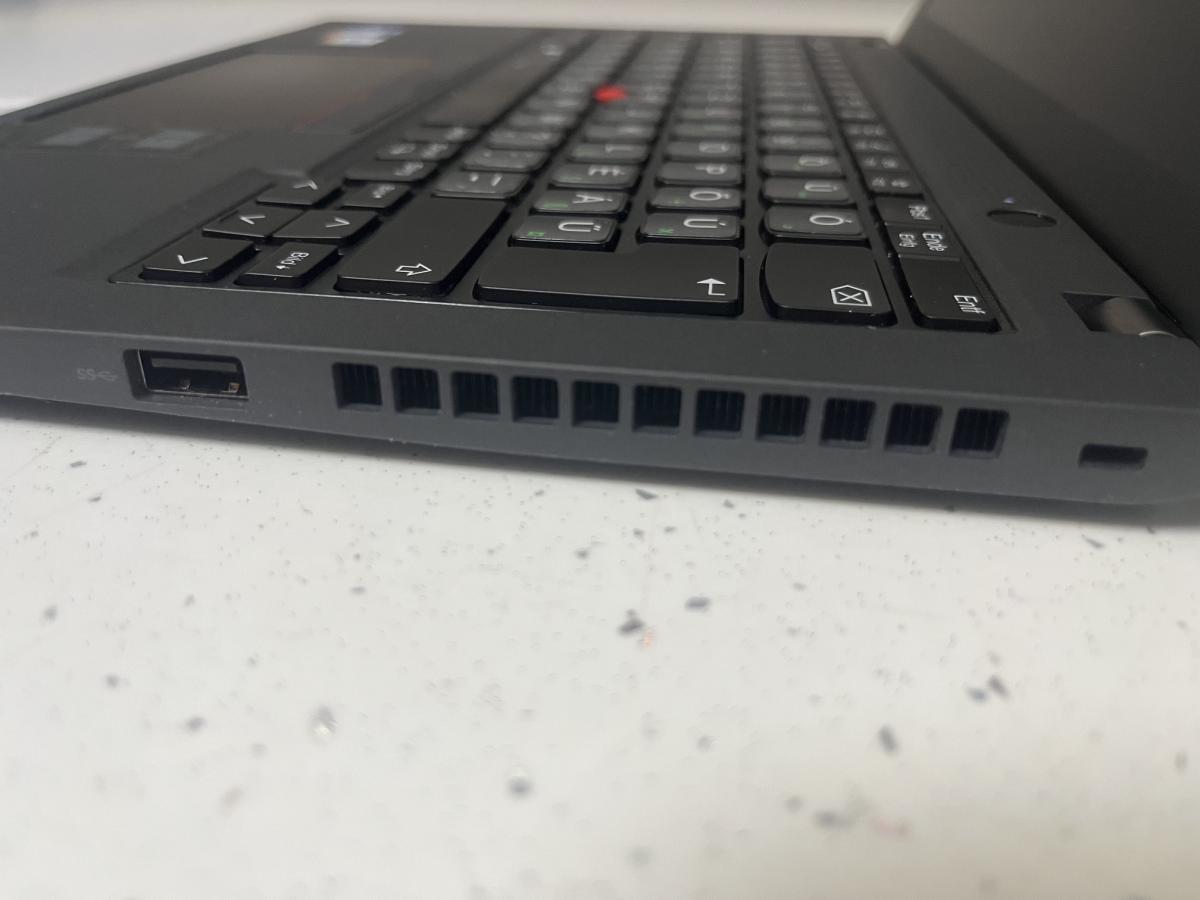 Lenovo Thinkpad X13 Gen2