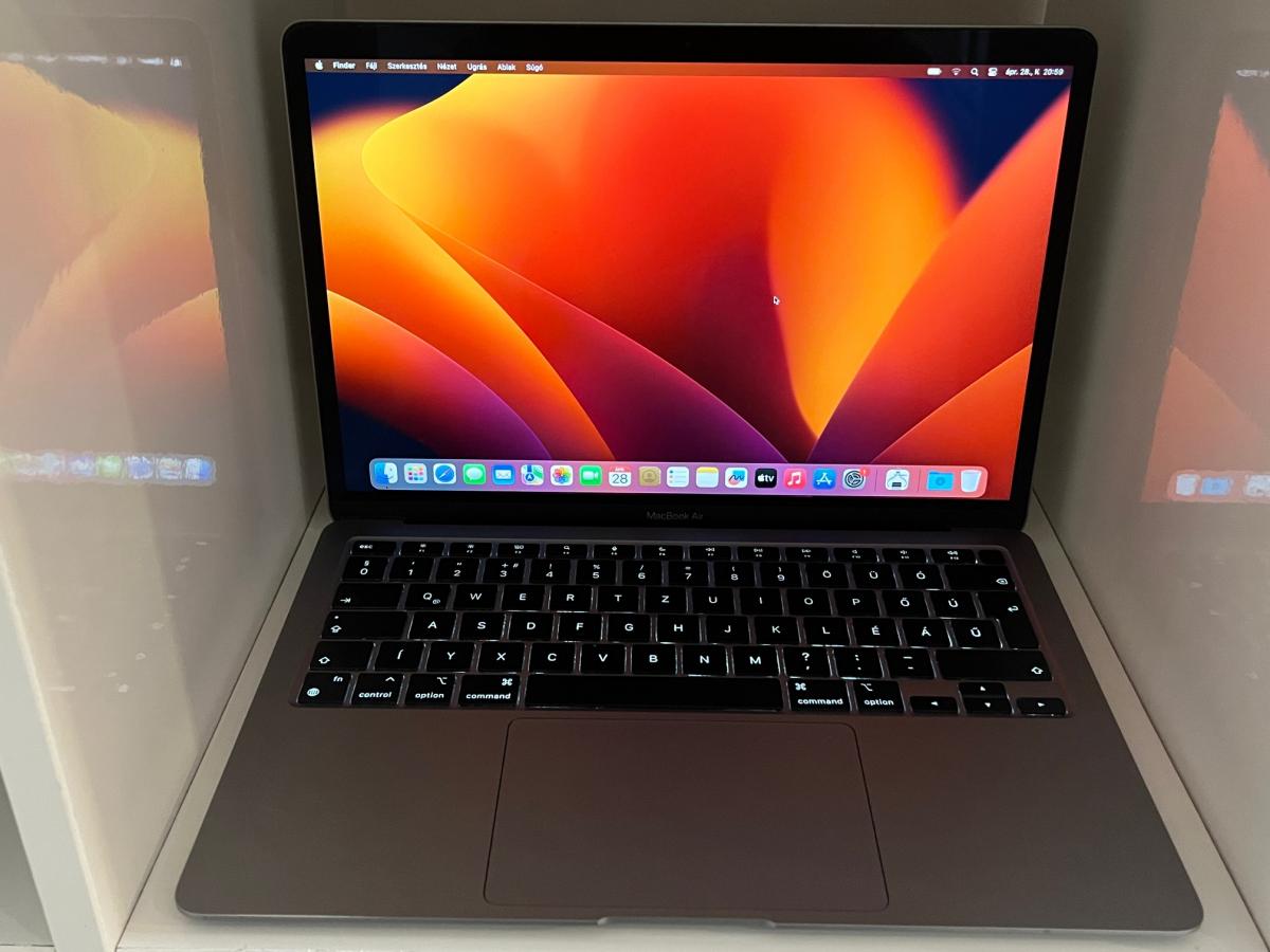 Apple MacBook Air 13 M1