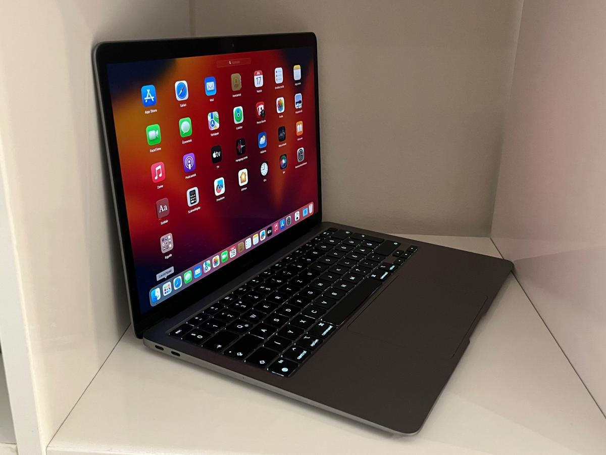 Apple MacBook Air 13 M1